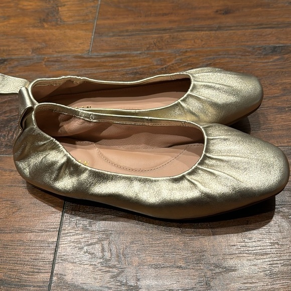 NEW! Cole Haan Gold York Soft Ballet Flat - Size 5.5 - Picture 4 of 8